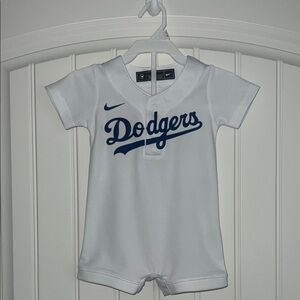 ‼️SOLD ‼️Nike White Dodgers Infant Romper 12 months